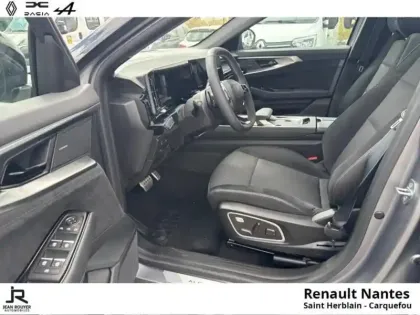 Photo 10 Renault Austral  1.2 E-Tech full hybrid 200ch Iconic esprit Alpine - Toutes Options