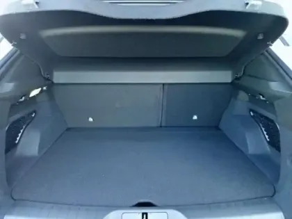 Photo 6 Alfa Romeo Junior  1.2 Ibrida 145ch Speciale e-DCT6