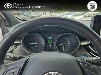 Photo 12 Toyota C-HR  1.8 Hybride 122ch Collection E-CVT