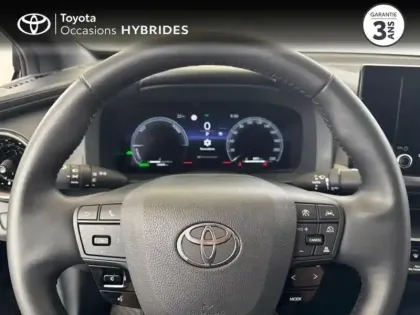 Photo 8 Toyota C-HR  1.8 Hybride 140ch Design MY25