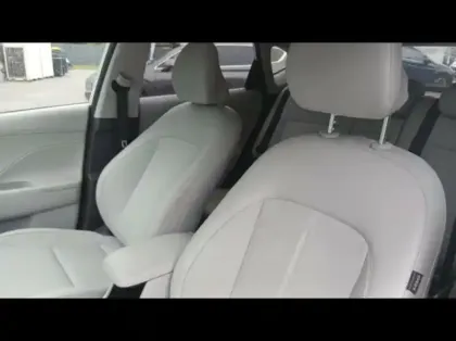 Photo 8 Hyundai Kona  1.6 GDi 129ch Hybrid Executive DCT-6