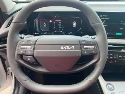Photo 7 Kia Niro  1.6 GDi 138ch HEV Premium DCT6