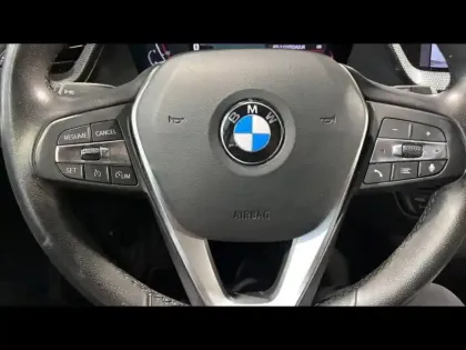 Photo 8 BMW Serie 1 Série 1 116iA 109ch Edition Sport DKG7
