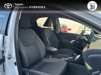 Photo 5 Toyota Yaris  116h Design 5p