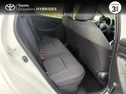 Photo 12 Toyota Yaris  116h Dynamic 5p MC24