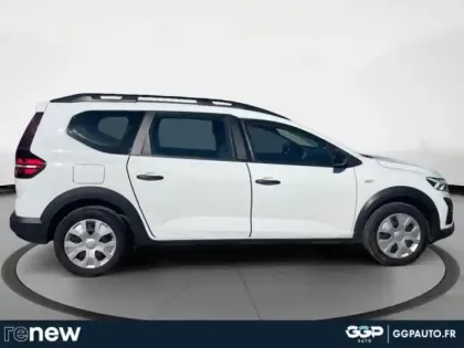 Photo 5 Dacia Jogger  1.0 ECO-G 100ch Essential 5 places