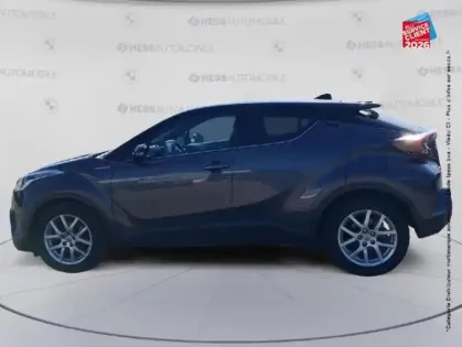 Photo 8 Toyota C-HR  122h Graphic 2WD E-CVT RC18