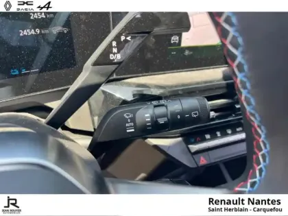 Photo 13 Renault Clio  1.8 E-Tech 160ch full hybrid esprit Alpine - Pack Parking