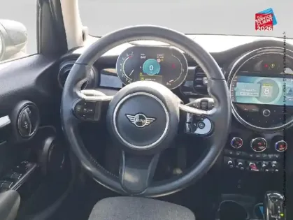 Photo 19 Mini Mini  5 Portes Cooper 136ch Edition Premium Plus BVA7