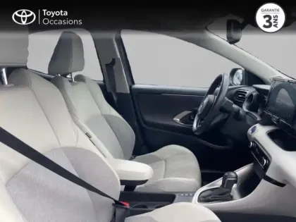 Photo 5 Toyota Yaris  116h Iconic 5p MY22