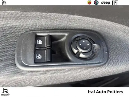 Photo 11 Fiat 500  Nouvelle  berline 42 kWh  118cv
