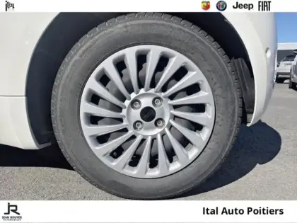 Photo 10 Fiat 500  Nouvelle  berline 42 kWh  118cv