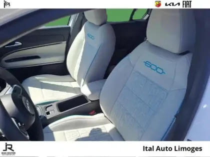 Photo 8 Fiat 600  1.2 Hybrid Turbo 110ch La Prima eDCT6