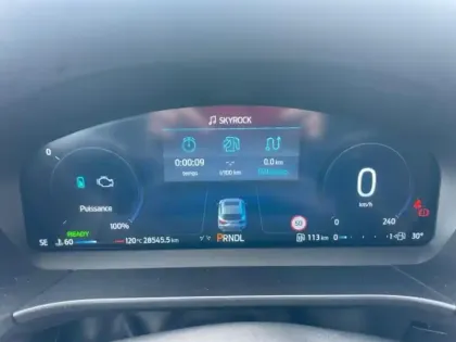 Photo 11 Ford Kuga  2.5 Duratec 180ch Hybrid FlexiFuel Titanium Business Powershift