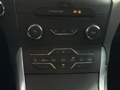 Photo 14 Ford Galaxy  2.0 EcoBlue 150ch Titanium BVA8