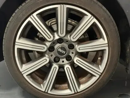Photo 6 Mini Mini Clubman One 102ch Knightsbridge BVA7 5cv