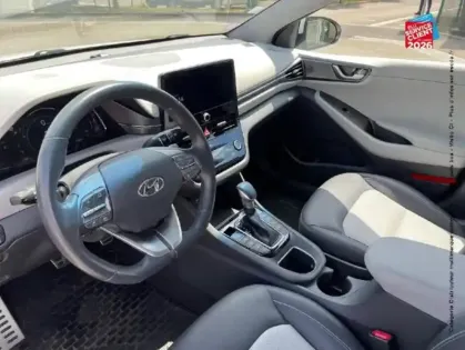 Photo 14 Hyundai Ioniq  Hybrid 141ch Executive