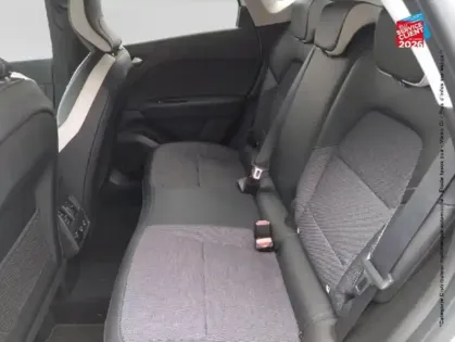 Photo 10 Renault Captur  1.6 E-Tech hybride 145ch Intens -21