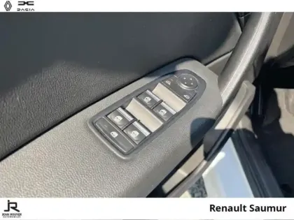 Photo 14 Renault Captur  1.6 E-Tech hybride 145ch Intens -21