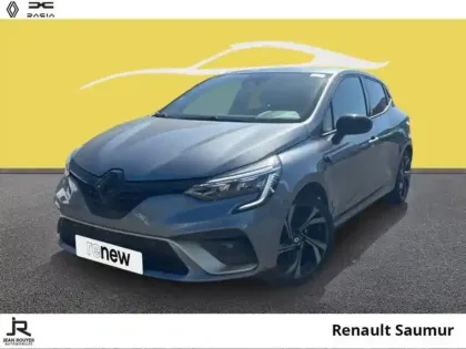 Photo Renault Clio E-tech Engineered