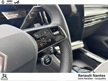 Photo 14 Renault Espace  1.2 E-Tech full hybrid 200ch Iconic 7 places - Toutes Options