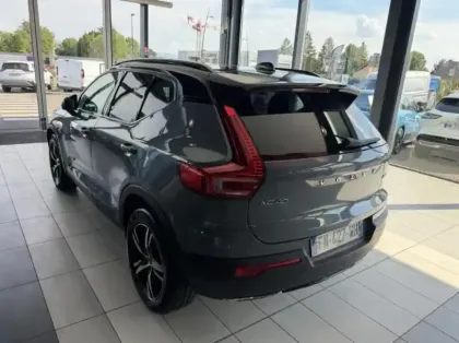 Photo 12 Volvo XC40  D4 AdBlue AWD 190ch R-Design Geartronic 8