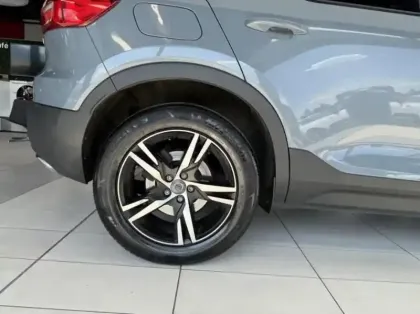 Photo 5 Volvo XC40  D4 AdBlue AWD 190ch R-Design Geartronic 8