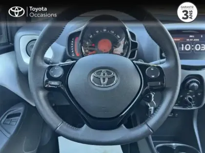 Photo 12 Toyota Aygo  1.0 VVT-i 72ch x-play x-shift 5P MY19