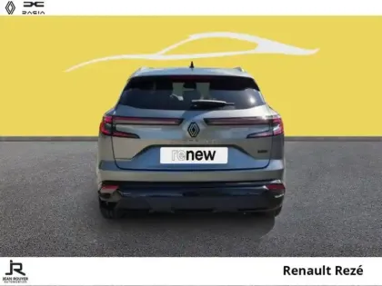 Photo 10 Renault Austral  1.2 E-Tech full hybrid 200ch Iconic