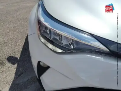 Photo 12 Toyota C-HR  1.8 Hybride 122ch Design Ultimate E-CVT