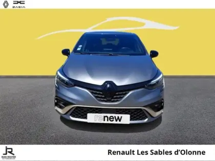 Photo 8 Renault Clio  1.6 E-Tech hybride 145ch Engineered