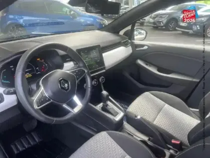 Photo 14 Renault Clio  1.6 E-Tech hybride 140ch Limited -21N