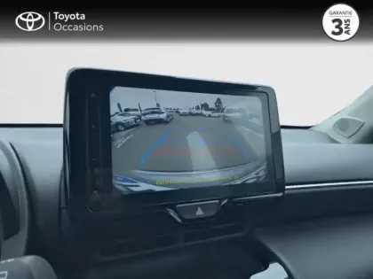 Photo 14 Toyota Yaris  Cross 116h Dynamic Business MC24