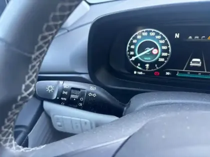 Photo 13 Hyundai Bayon  1.0 T-GDi 100ch Hybrid 48V Creative