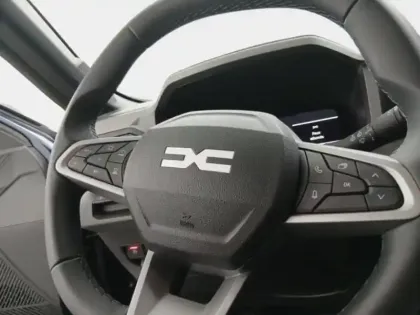 Photo 14 Dacia Bigster  1.8 hybrid 155ch Journey