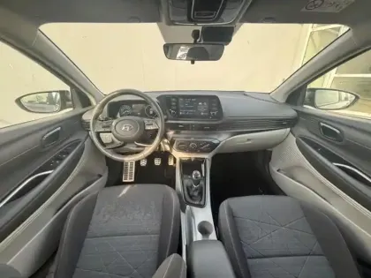 Photo 8 Hyundai Bayon  1.0 T-GDi 100ch Hybrid 48V Intuitive