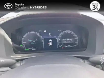 Photo 13 Toyota C-HR  2.0 Hybride 200ch Design MY25