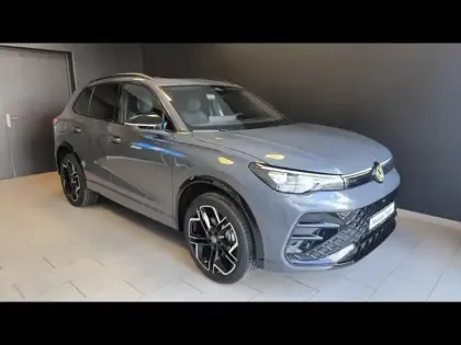 Photo 5 Volkswagen Tiguan  1.5 eHybrid 272ch R-Line Exclusive DSG6