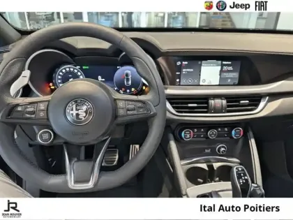 Photo 11 Alfa Romeo Stelvio  2.2 Diesel 160ch Veloce AT8