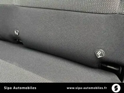 Photo 24 Citroën C3 Aircross  PureTech 110 S&S BVM5