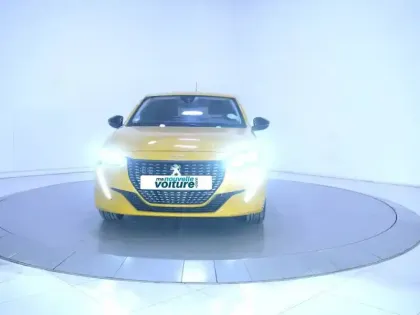 Photo 21 Peugeot 208  PureTech 100 S&S EAT8