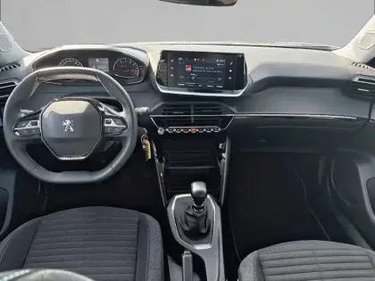 Photo 7 Peugeot 2008  PureTech 100 S&S BVM6