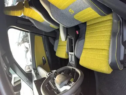 Photo 10 Renault 5 Renault  E-Tech Electrique 10 ch autonomie confort