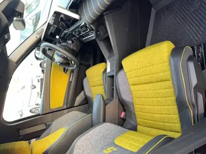 Photo 8 Renault 5 Renault  E-Tech Electrique 10 ch autonomie confort