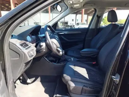 Photo 8 BMW X1  sDrive 16d 116 ch