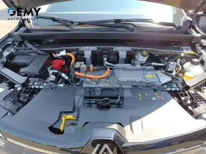 Photo 15 Renault Megane  E-Tech EV40 130ch standard charge