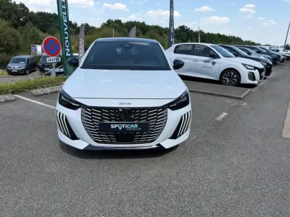 Photo 12 Peugeot 208  Hybrid 145 ch e-DCS6