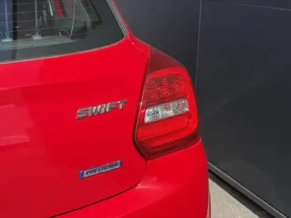 Photo 11 Suzuki Swift  1.2 Dualjet Hybrid