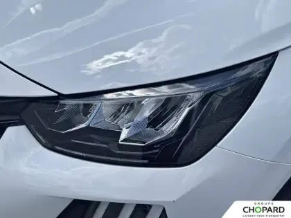 Photo 26 Peugeot 208  Hybrid 100 e-DCS6
