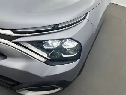 Photo 35 Citroën C4  BlueHDi 110 S&S BVM6